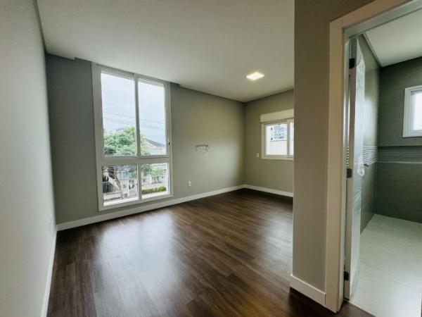 Casa, 3 quartos, 240 m² - Foto 3