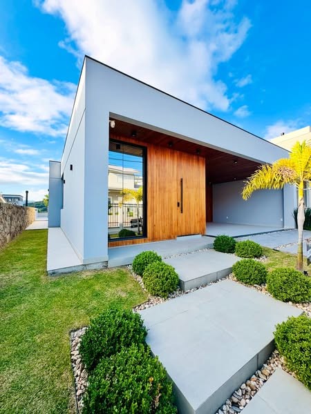 Casa, 3 quartos, 173 m² - Foto 1
