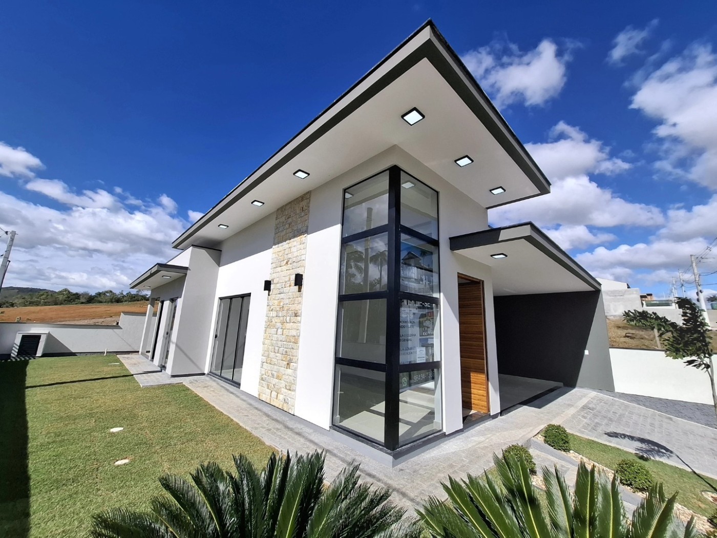 Casa, 3 quartos, 113 m² - Foto 1