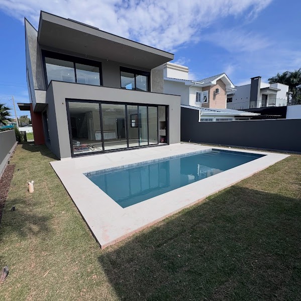 Casa, 3 quartos, 266 m² - Foto 2