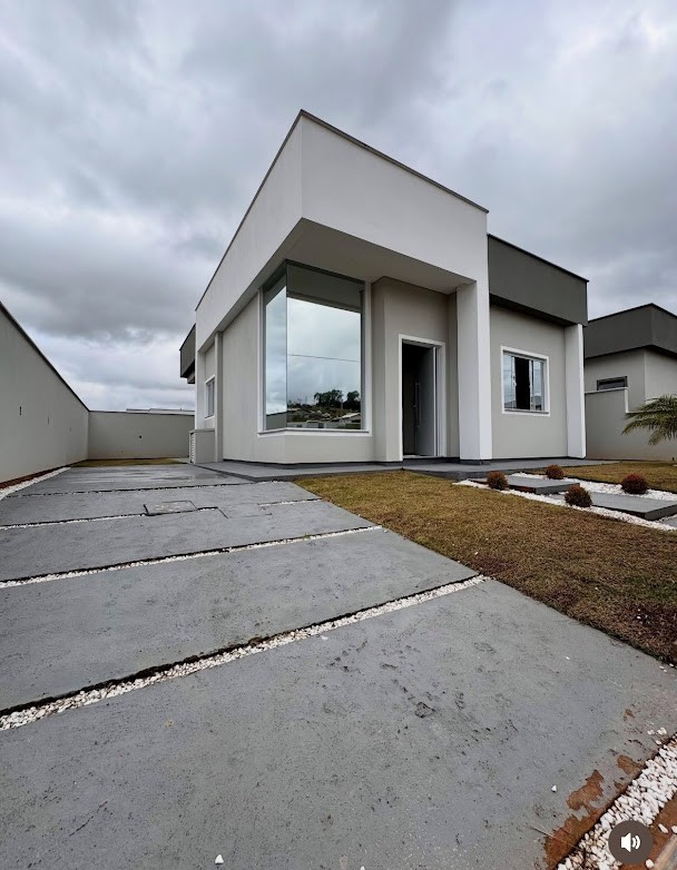 Casa, 3 quartos, 82 m² - Foto 1