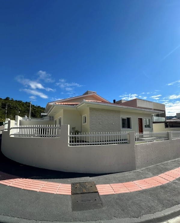 Casa, 3 quartos, 75 m² - Foto 1